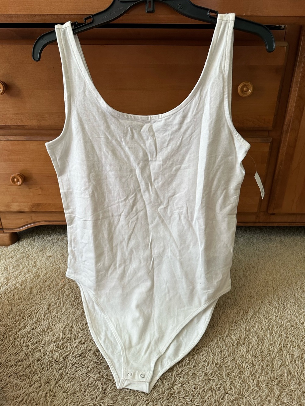 NWT GAP SCOOP NECK BODYSUIT